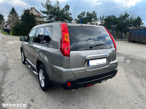 Nissan X-Trail 2.0 dCi XE - 8