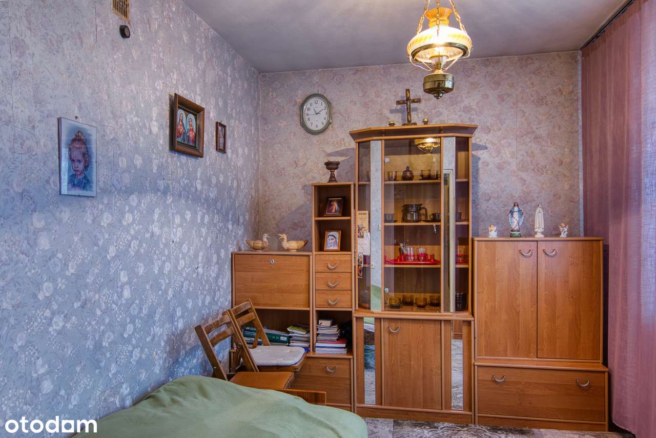 Siedlisko nad rzeką z zabudowaniami – Perkowice-8