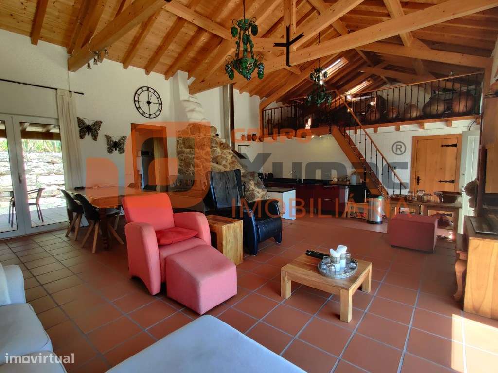 Magnífica propriedade tipo quintinha!!-48