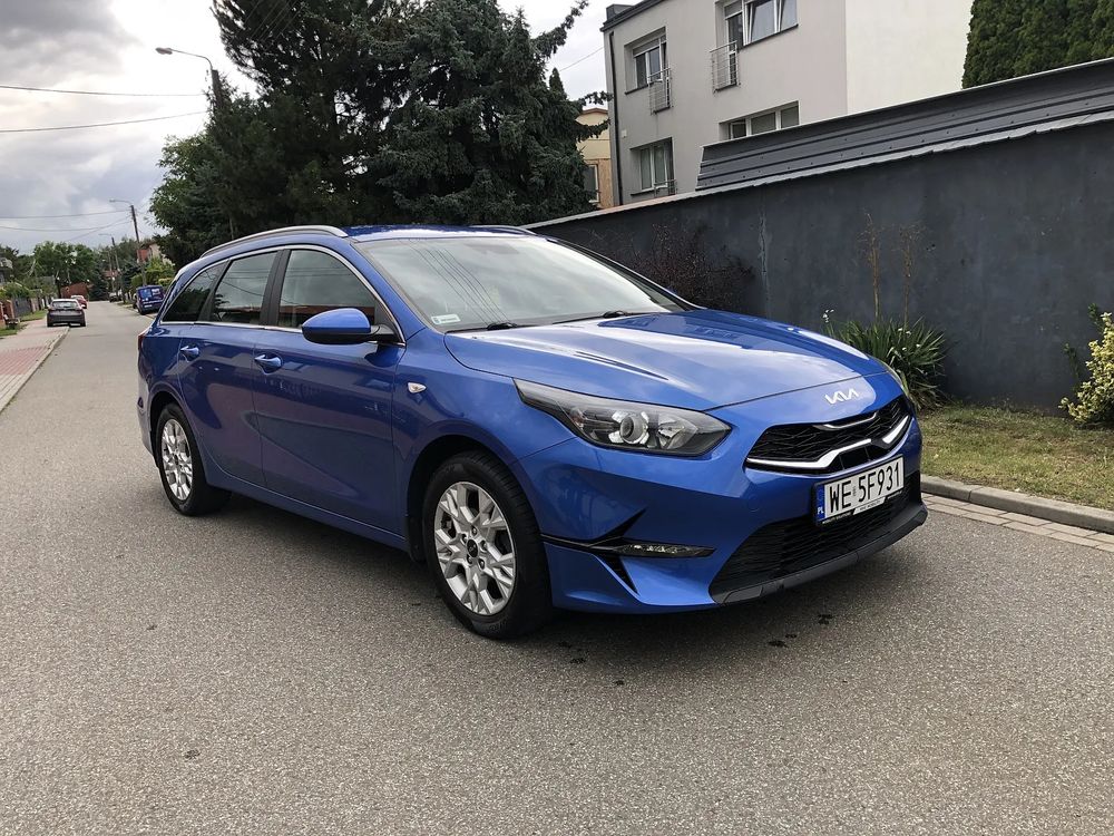 Kia Ceed III (2018-) 1.5 T-GDI L DCT 2022