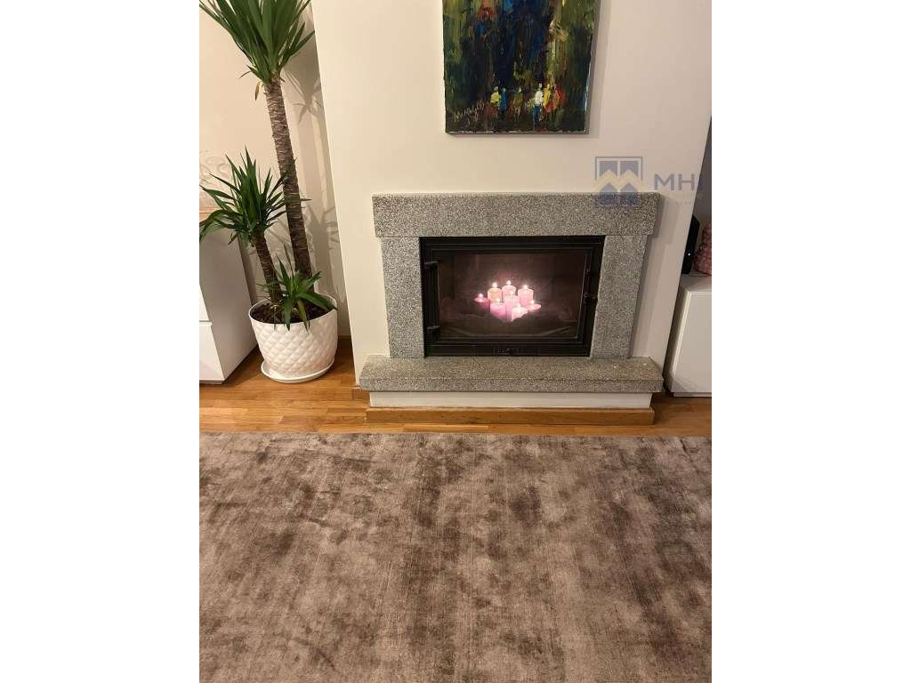 Excelente Apartamento T3 com Terraço em Condomínio Fechado-5