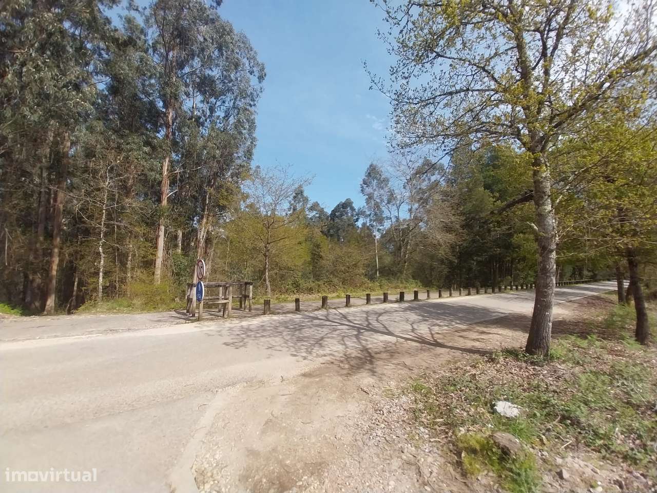 Terreno em Monção, Cortes-7