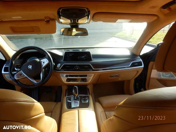 BMW Seria 7 750d xDrive - 9