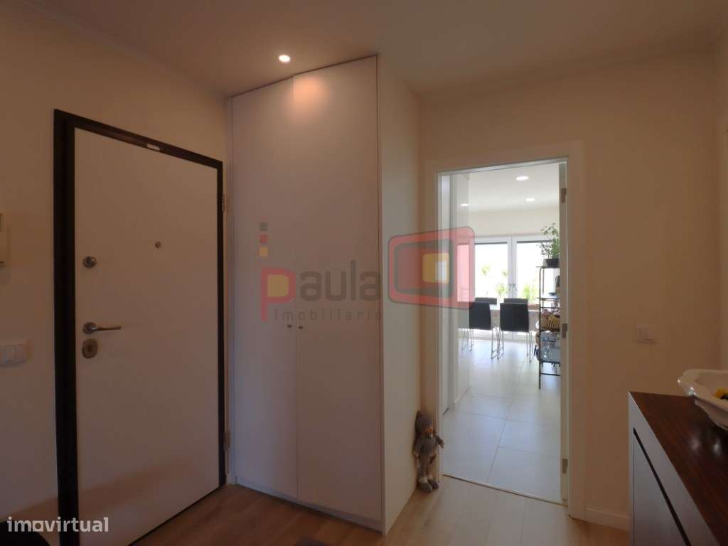APARTAMENTO T3 COM GARAGEM BOX - MONTIJO-27