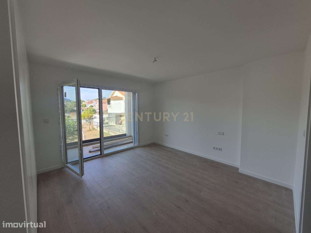 Moradia T4 Exclusiva em Condomínio Privado – Manique-14