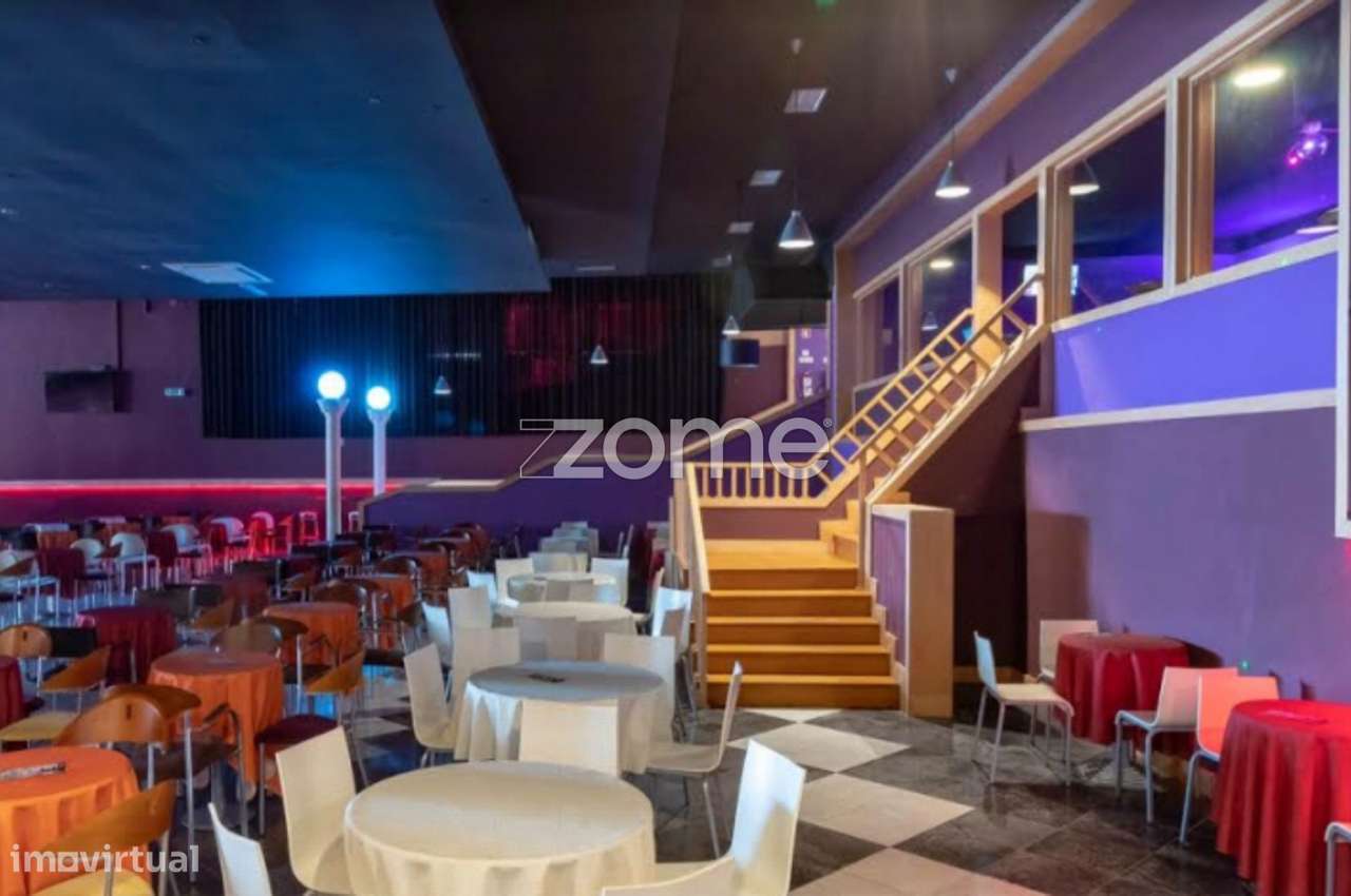Club e Restaurante em Vila Nova de Gaia - Grande imagem: 2/26