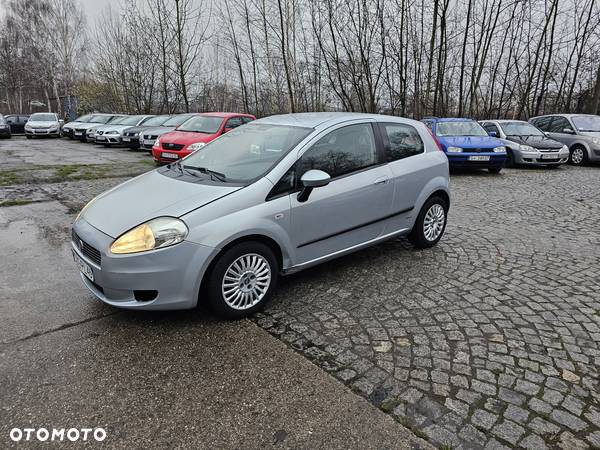 Fiat Grande Punto 1.3 Multijet 16V Dynamic - 2