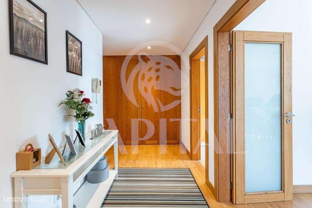 Apartamento T3 Exclusivo no Condomínio Privado Villaggio de Manique - Grande imagem: 4/34