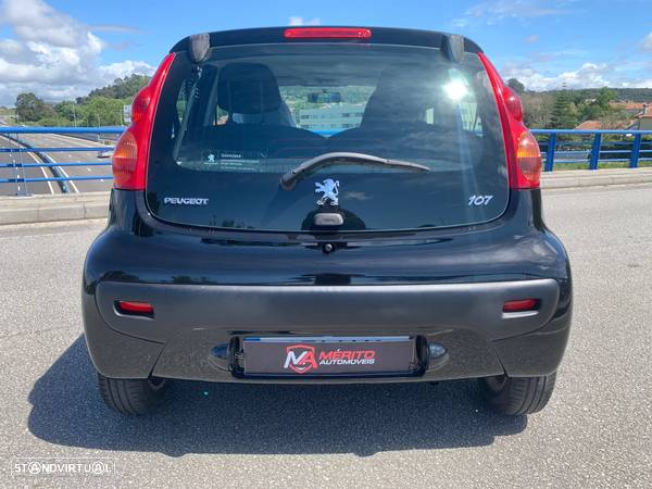 Peugeot 107 1.0 Black&Silver - 6