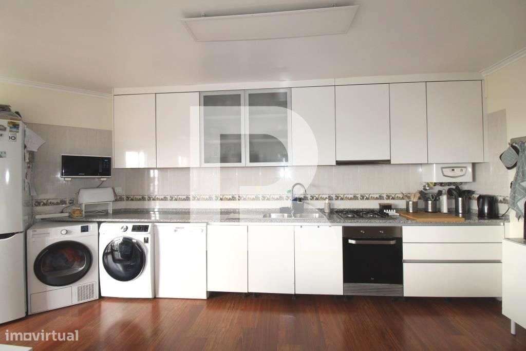 Apartamento T3 c/ Box em Mem Martins - Grande imagem: 5/21