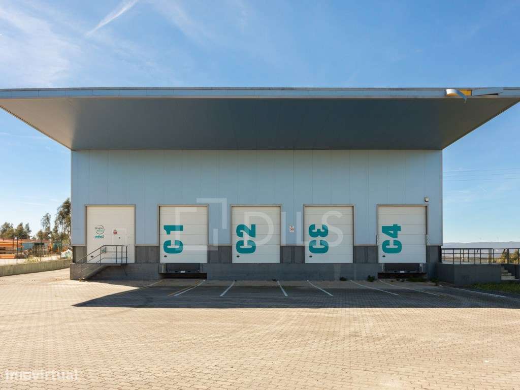Armazém para arrendar no FactoryHub em Covais, Penacova - Grande imagem: 2/40