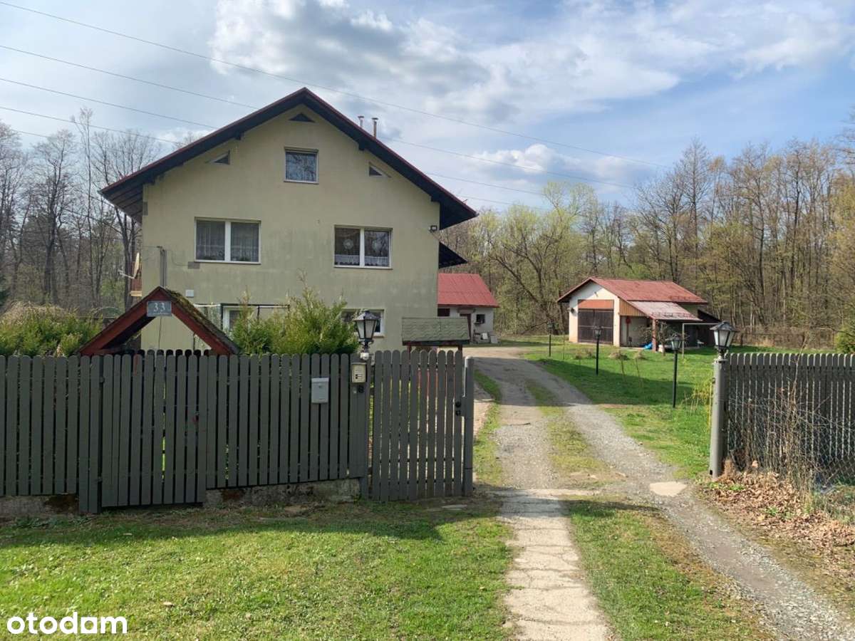 Stylowy dom z potencjałem w sercu Ustronia-0