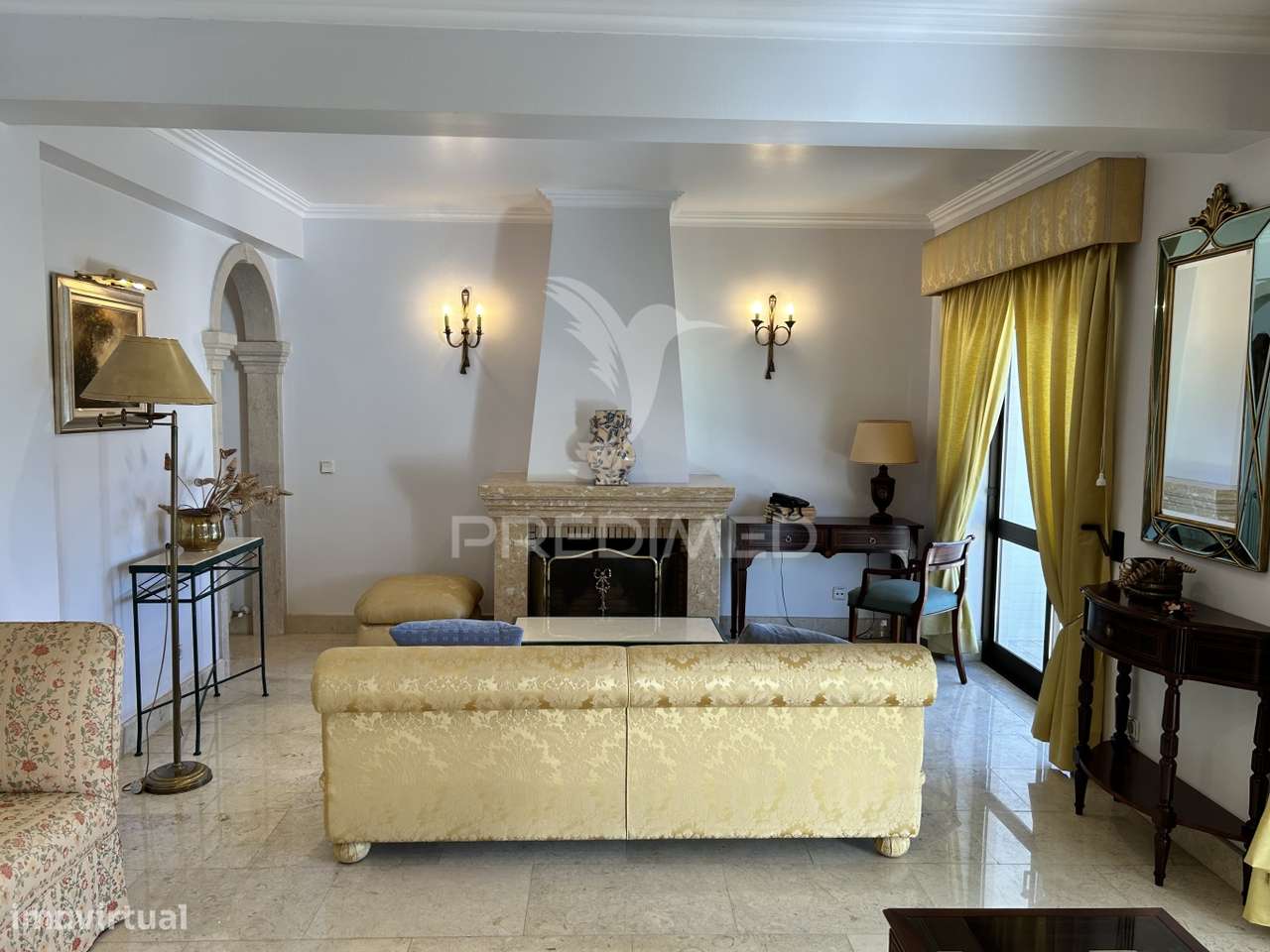 Luxuoso Apartamento T5 no Coração de Leiria com Vista para o Castelo - Grande imagem: 4/34