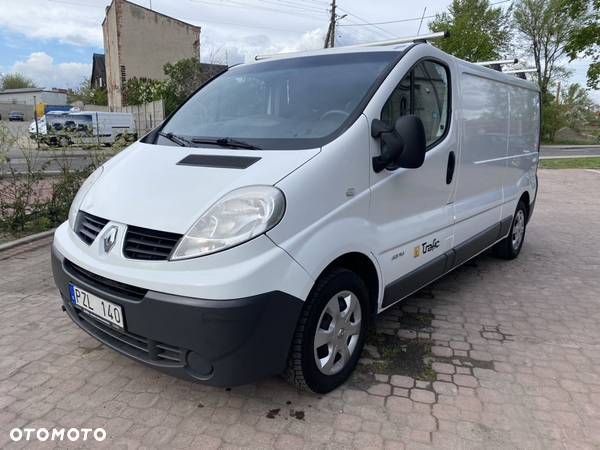 Renault TRAFIC - 1