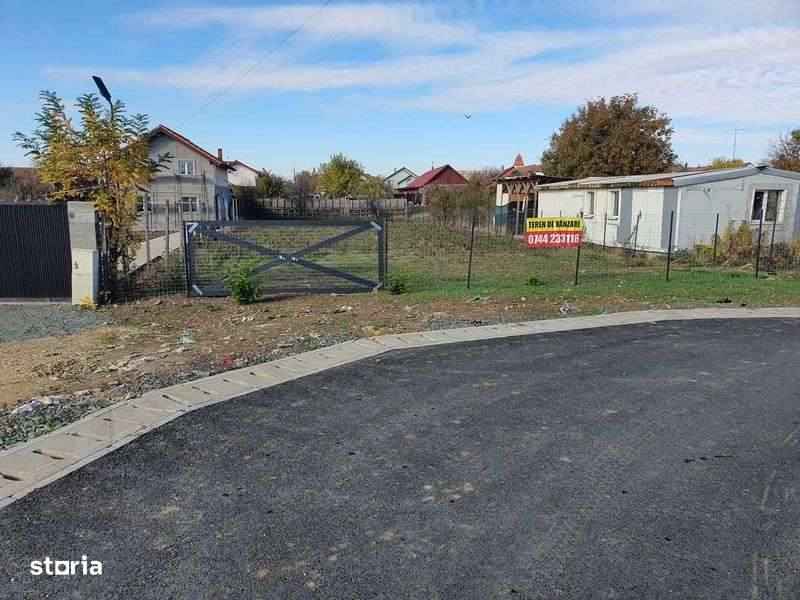 Vand teren intravilan in Giarmata - Imagine principală: 4/8