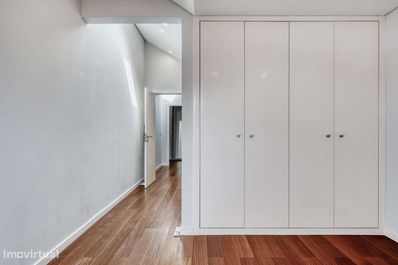 Apartamento de Luxo no Coração de Cascais | Rooftop com Vista Mar-21