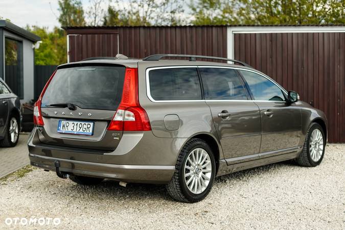 Volvo V70 - 8