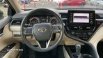 Toyota Camry 2.5 Hybrid Dynamic - 9