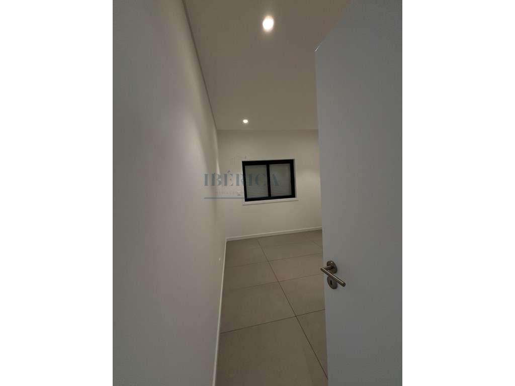 Andar de Moradia T2 Venda Vila Nova de Gaia-10