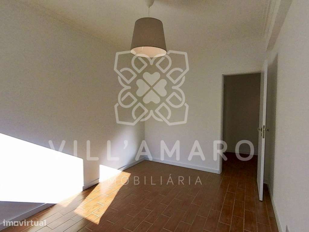 Apartamento T1, Remodelado, centro Venda do Pinheiro-11