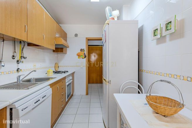 Apartamento T2 - Oportunidade Única a 5 Min da Praia da Rocha!-58