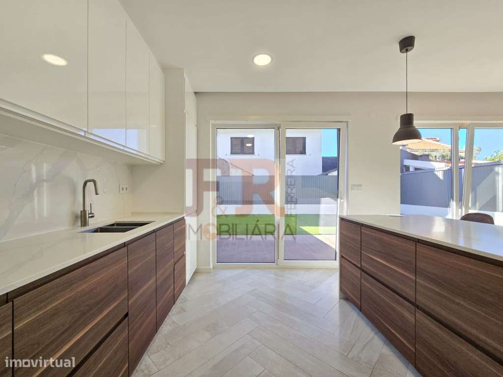 Moradia Duplex T3 Pronta Habitar, Lagoa da Albufeira, Sesimbra-21