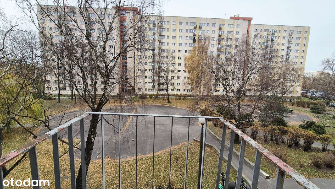 2-pok. 42 m² I Oddzielna kuchnia | Balkon I Broniewskiego 73 | Bielany - Pełny obrazek: 3/7