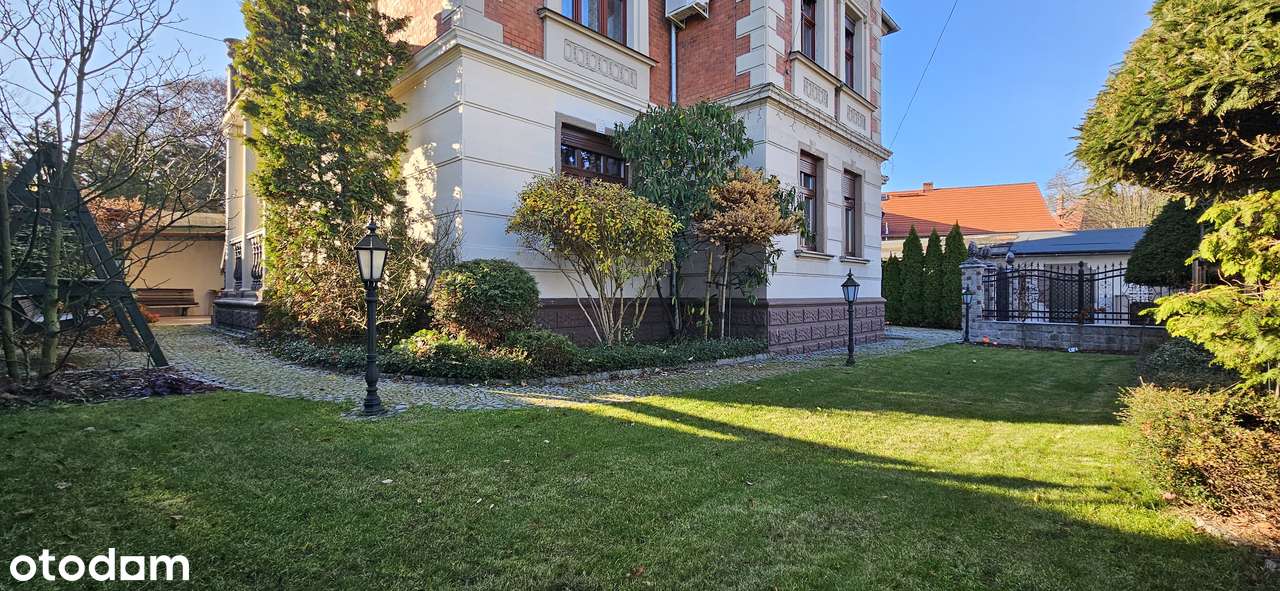 REPREZENTACYJNA WILLA INWESTYCYJNA-2