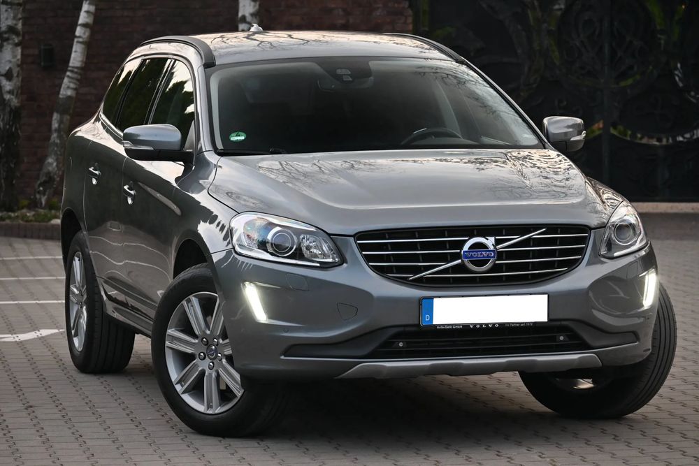 Volvo XC60 I D3 Geartronic Momentum 2016