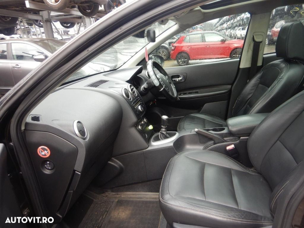 Far dreapta Nissan Qashqai 2007 SUV 2.0 i MR20 - 6