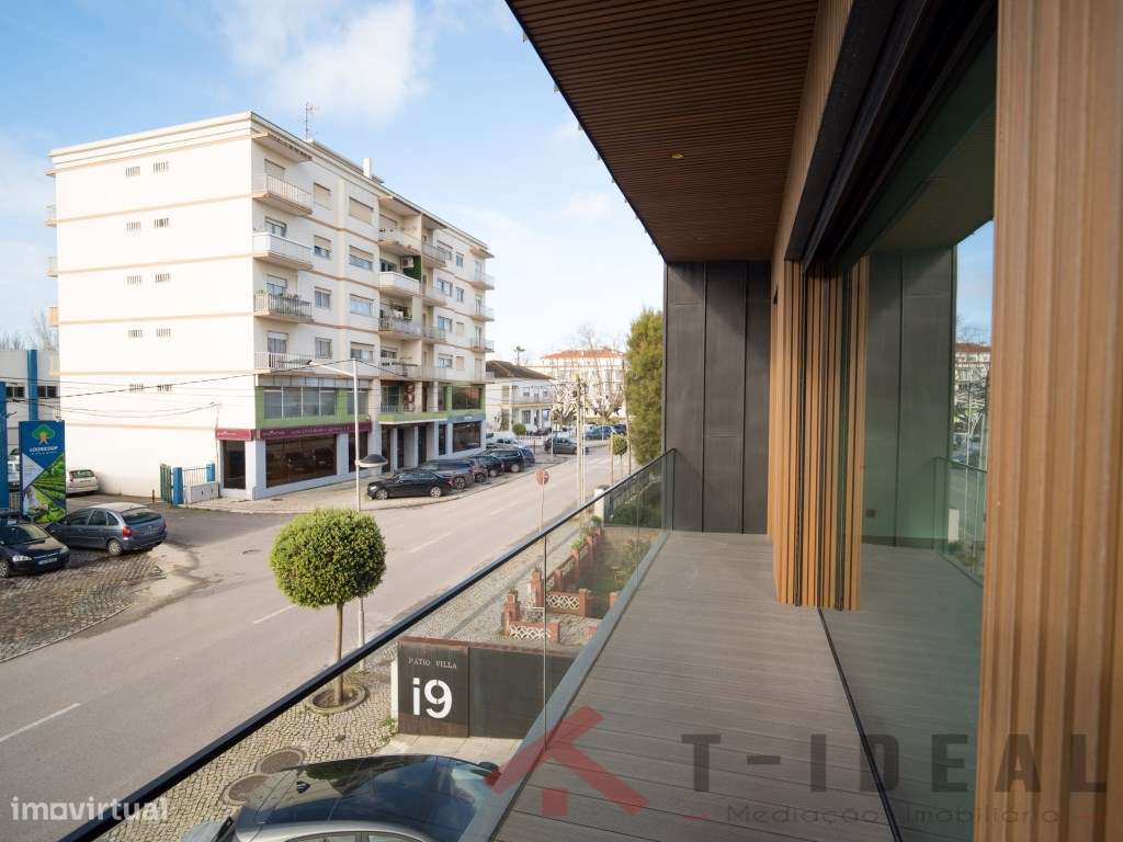 Apartamento T3 no Centro da Lourinhã-13