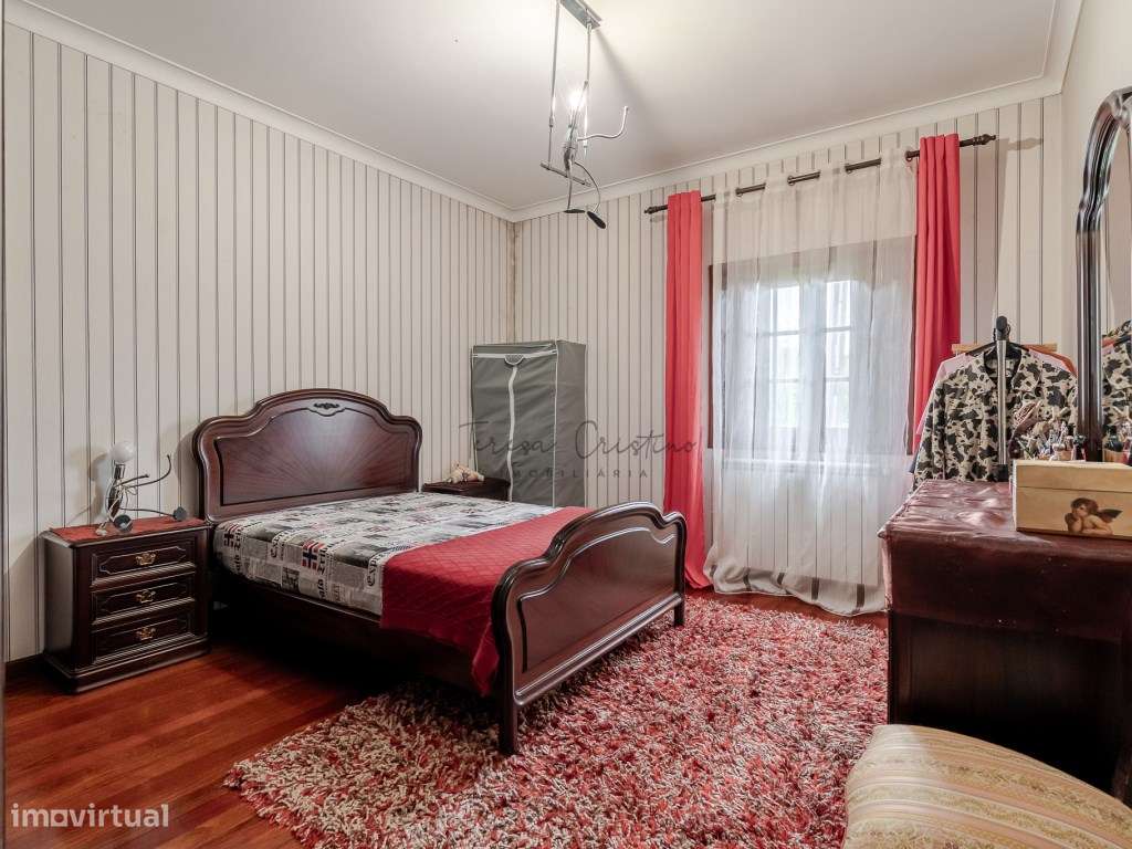 Moradia T3 Isolada com Anexo e 750 m² de Terreno Arca, Ponte de Lima-12