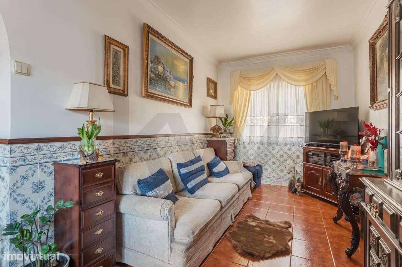 Apartamento T2 em Camarate! - Grande imagem: 4/21