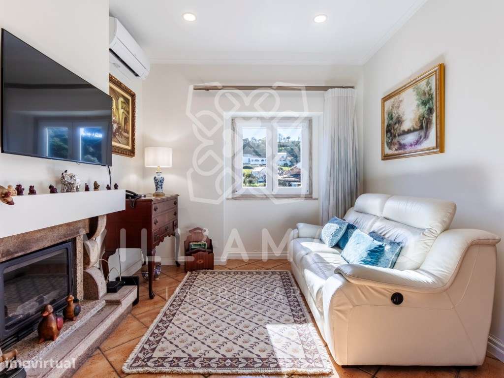 Moradia Bi-familiar térrea T2+1, com cave, renovada, jardim, garage...-51