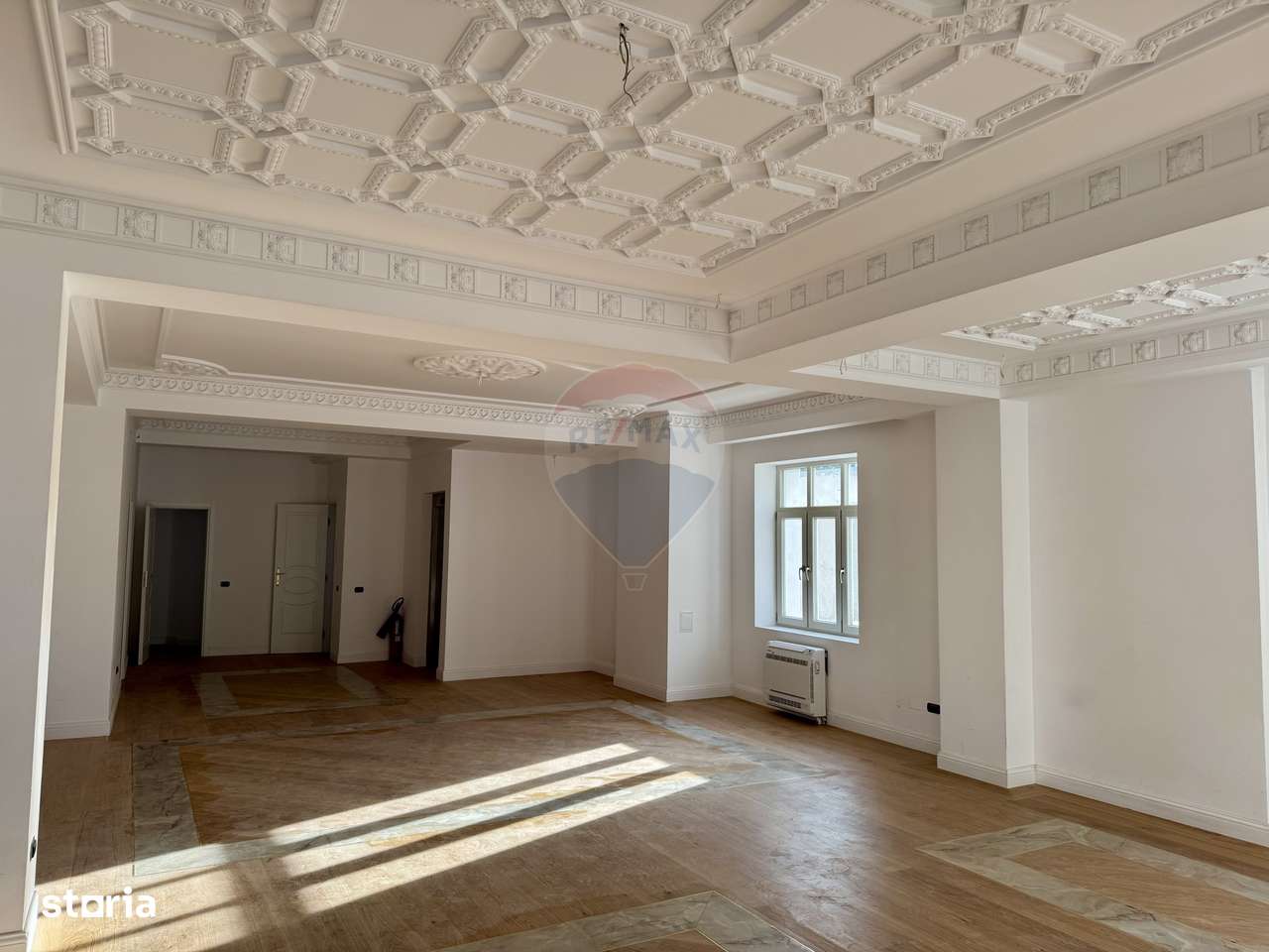 Casă / Vilă de închiriat în zona Aviatorilor - Imagine principală: 2/14