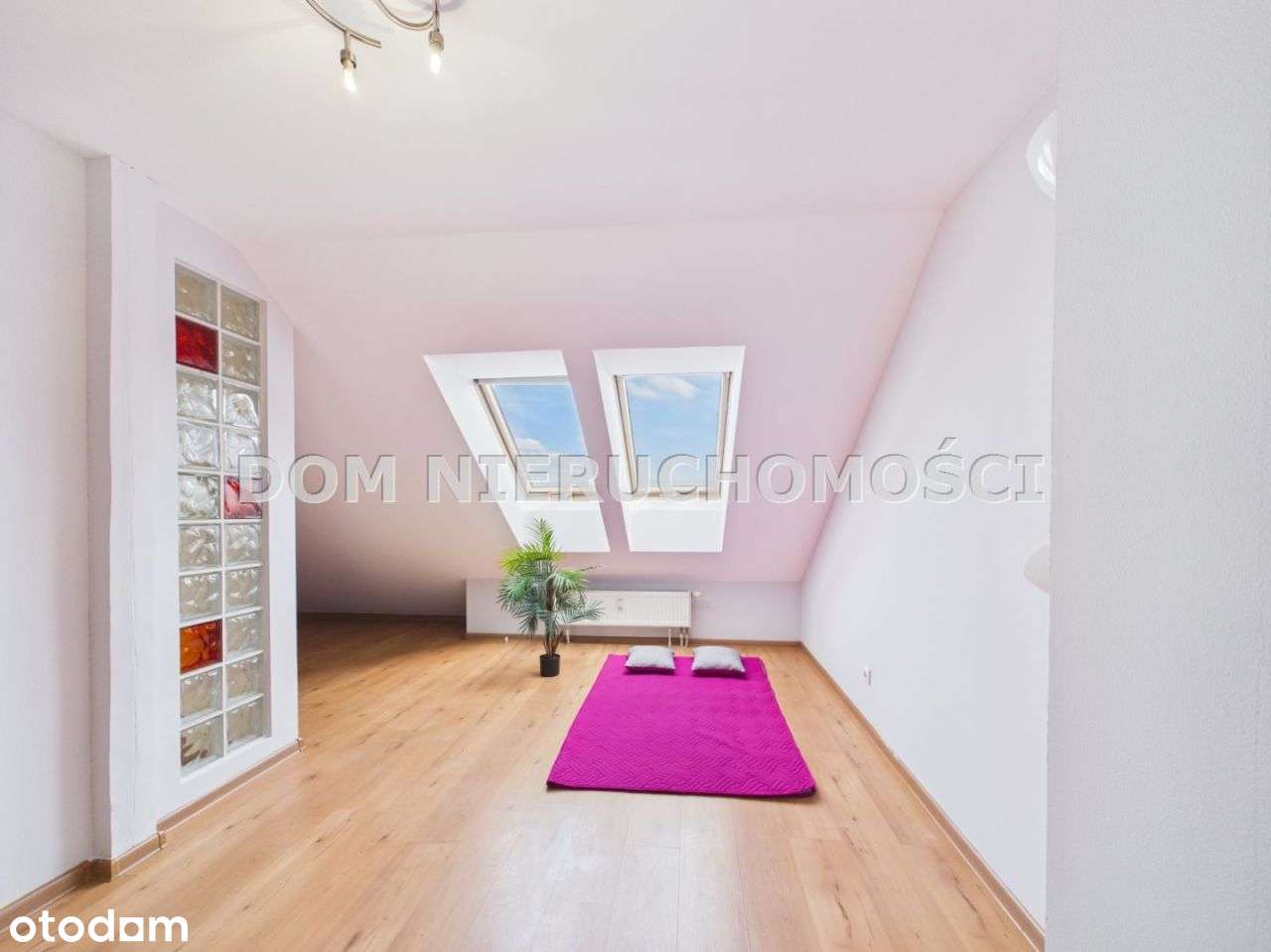Mieszkanie dwupoziom.64,35 m2 garaż, Piłsudskiego-11