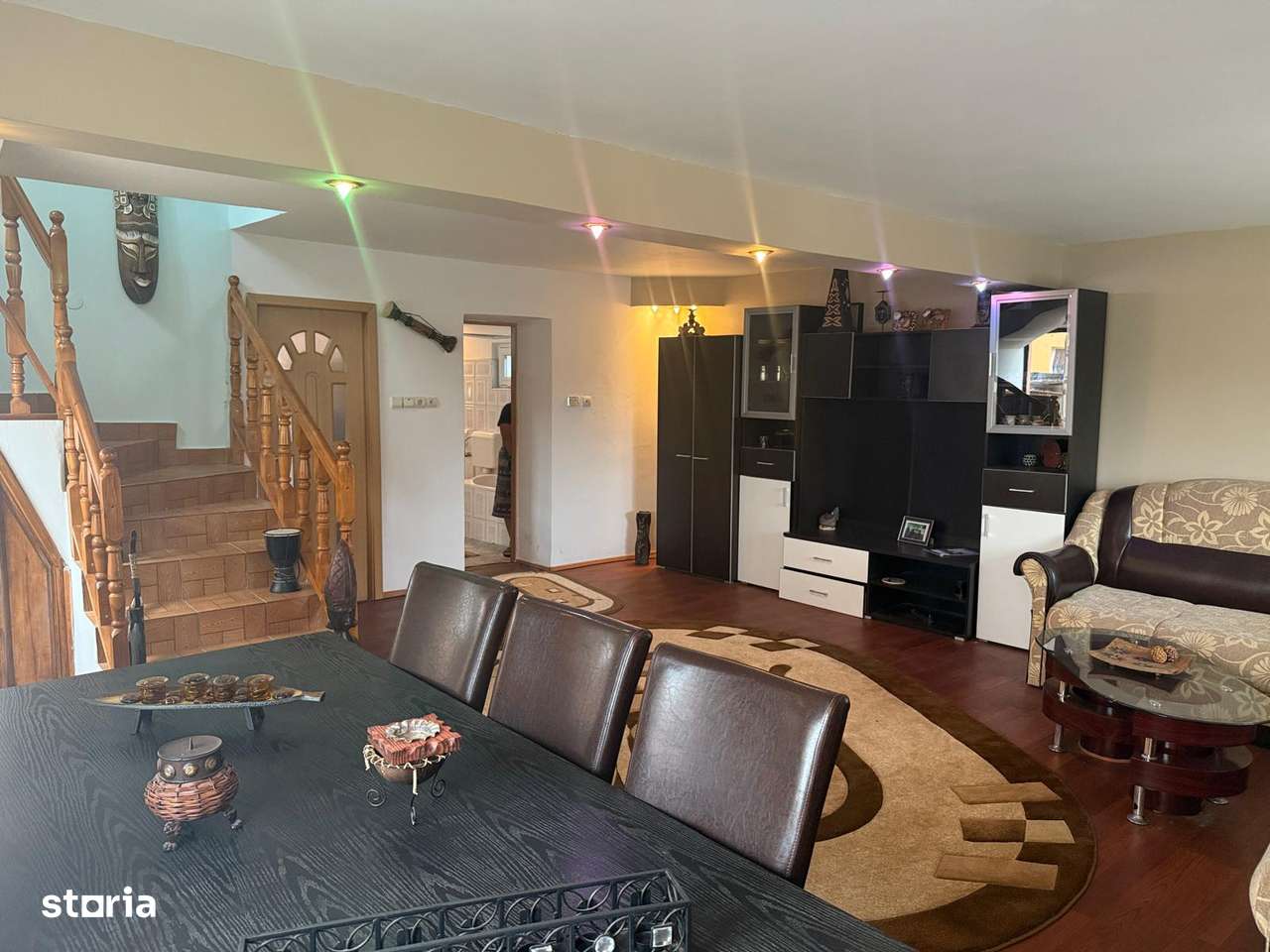 Vanzare 2 corpuri casa, 5 camere, Teis, Sotanga, Dambovita-7