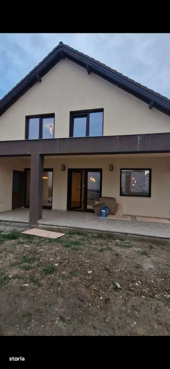 Casa 5 camere 160mputili,spre vanzare in Sura Mica - Imagine principală: 2/13
