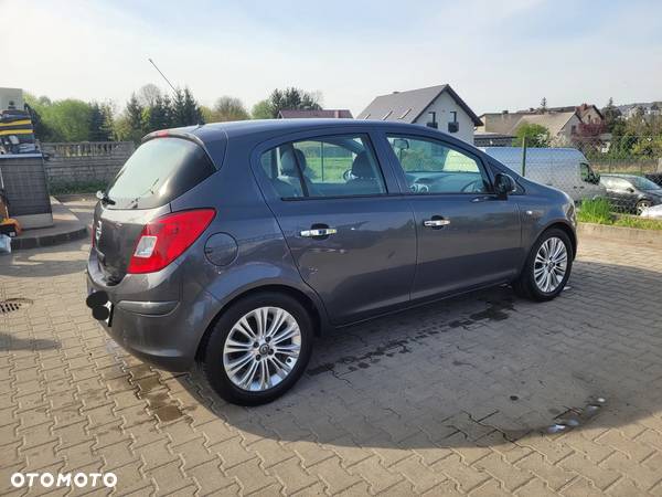 Opel Corsa 1.4 16V Color Elegance - 1