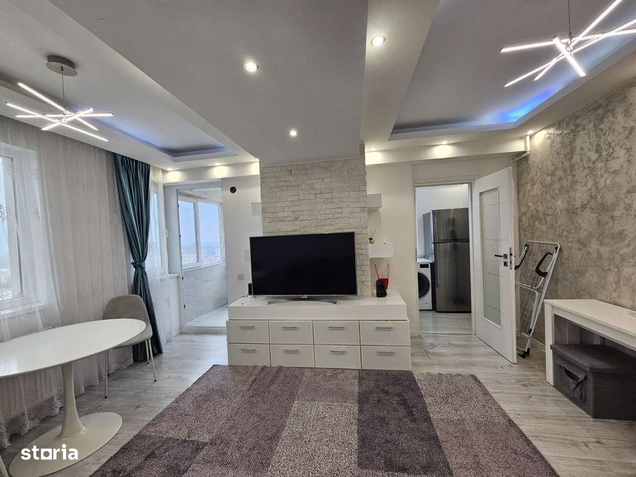 Apartament cu două camere – Zona Inel 2 – Bloc Nou, Panoramic, Mobilat-1