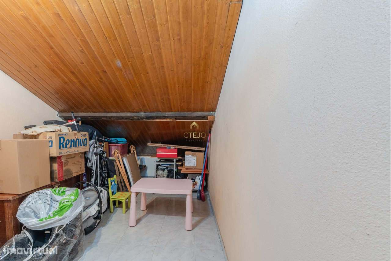 T3 com PARQUEAMENTO em Odivelas-19