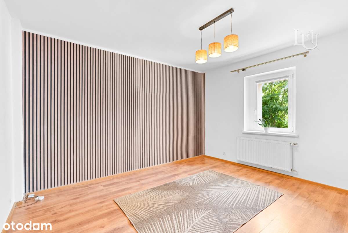 Dom 200 m2 po pełnym remoncie z 4 mieszkaniami-13