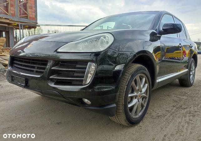 Porsche Cayenne - 14