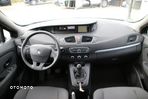 Renault Scenic 1.6 16V 110 TomTom Edition - 29
