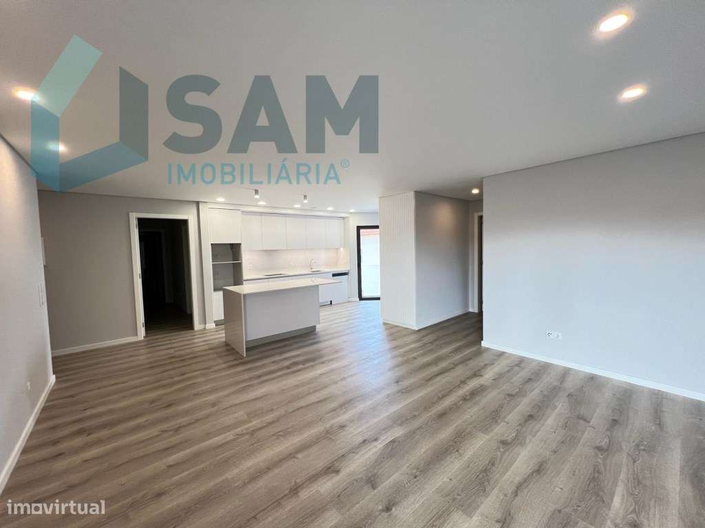 Apartamento T3 com Duas Suítes - Areia Branca, Lourinhã - Grande imagem: 4/33