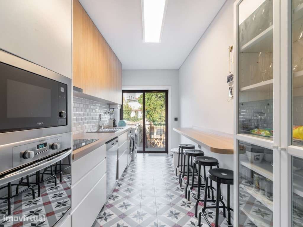 Edifício de rendimento no centro histórico de Braga - Rua de Santo ...-16