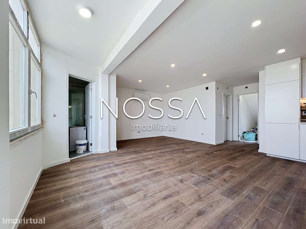 Elegante Apartamento T2 Totalmente Remodelado-8