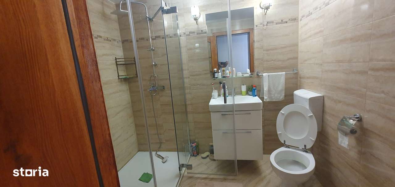 Vila P+ E semicentral - Imagine principală: 4/14