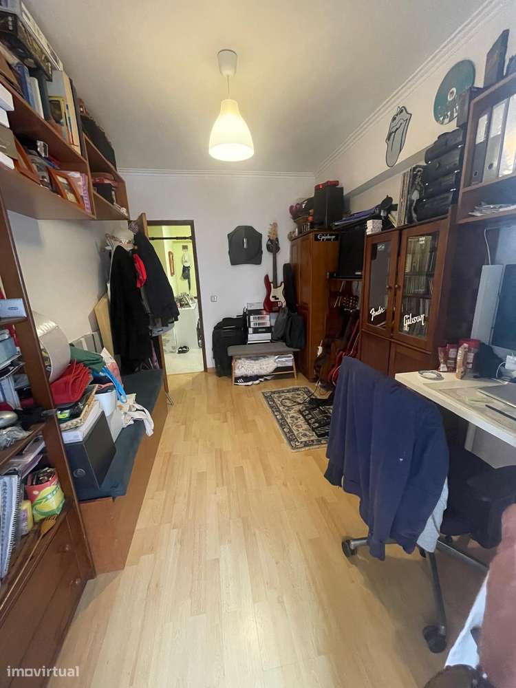 Excelente apartamento T3 Agualva Cacem-12