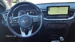 Kia XCeed 1.6 CRDi MHEV Tech - 11